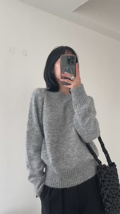 Cut-out Flexible Shoulder Sweater (Grey)